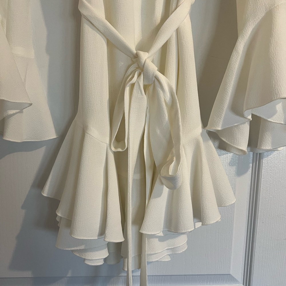 Nookie white long sleeve flowy dress. XS. Wore once, perfect condition - Picture 4 of 6